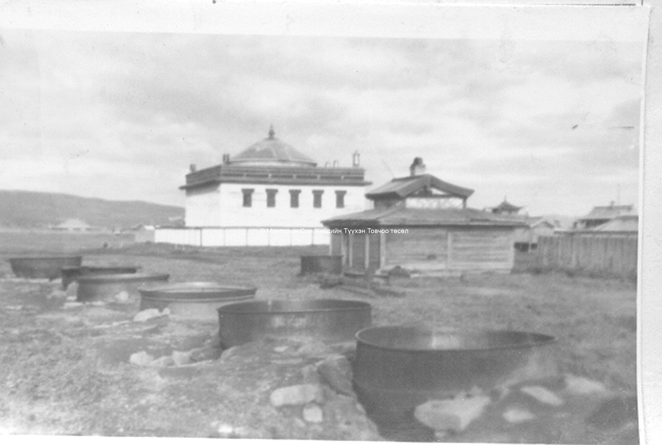 Open-air kitchen west of Maitreya temple. Film Archives K-24035 Open-air kitchen west of Maitreya temple. Film Archives K-24035